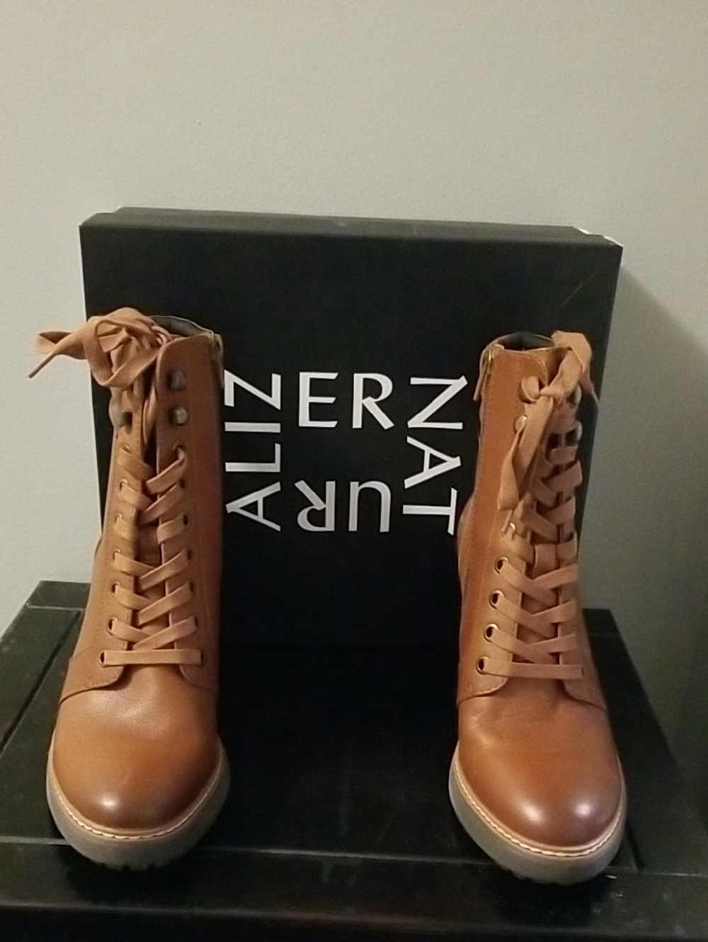 Naturalizer Women's Cognac Lace-Up Ankle Boots